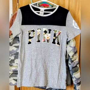 PINK Victoria's Secret Womens Camo Sleeve Shirt - Gray